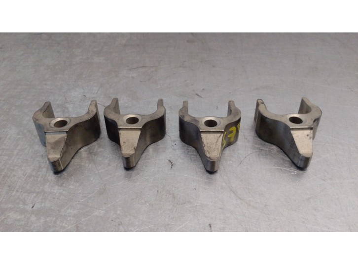 Recambio de inyector para bmw 1 (f20) 116 d referencia OEM IAM 13537809798 13537809798 