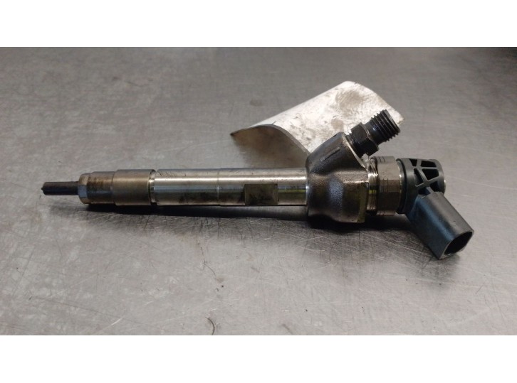 Recambio de inyector para bmw 1 (f20) 116 d referencia OEM IAM 851506002 0445110503