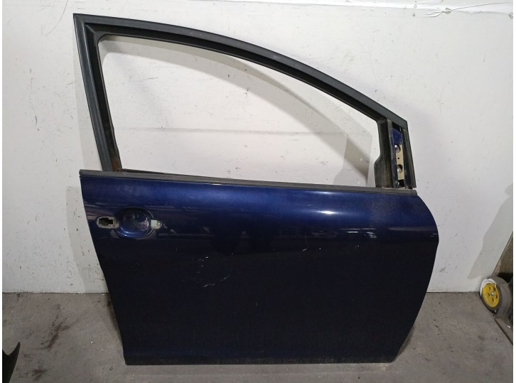 Replacement front right door for Seat Altea (5P1) 2.0 TDI 16V OEM IAM reference 5P0831056A 5P0831056A