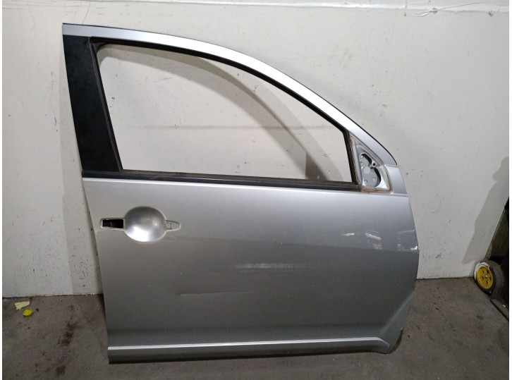 Replacement right front door for mitsubishi outlander ii (cw_w) 2.0 di-d (cw8w) OEM IAM reference 5700A278 5700A278