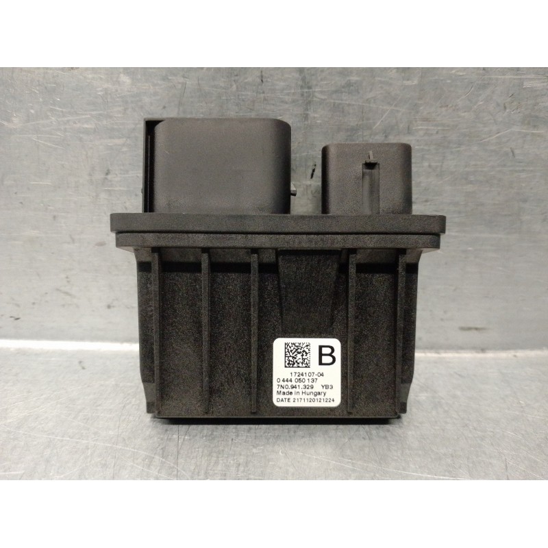 Recambio de modulo electronico para skoda superb (3v3) 2.0 tdi referencia OEM IAM 7N0941329 0444050137 BOSCXH