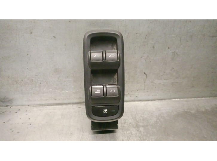 Recambio de mando elevalunas delantero izquierdo para ford ecosport 1.0 ecoboost referencia OEM IAM EN1514A132AA 