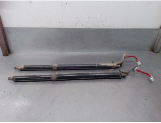 Replacement trunk / tailgate struts for Mazda CX-5 (KF) 2.0 OEM IAM reference KB8C626EXE KB8C636EXE