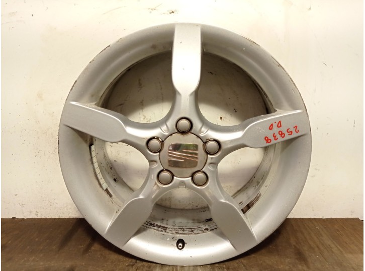 Replacement rim for Seat Altea (5P1) 2.0 TDI 16V OEM IAM reference 5P0601025C R177JX17H2ET54