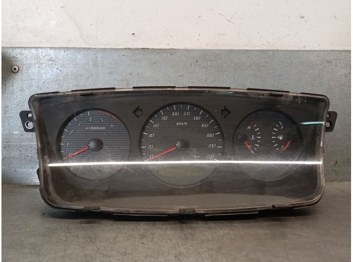 Recambio de cuadro instrumentos para ssangyong kyron 2.7 xdi 4x4 referencia OEM IAM 8022009110 8022009110 