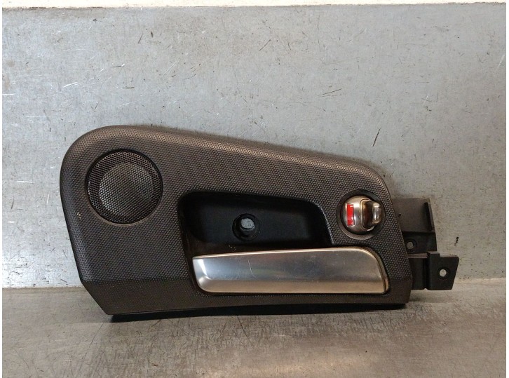 Recambio de maneta interior delantera derecha para ssangyong kyron 2.7 xdi 4x4 referencia OEM IAM 72421090002 7226509021LAM 