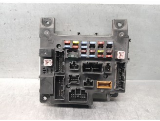 Recambio de caja reles / fusibles para mitsubishi outlander ii (cw_w) 2.0 di-d (cw8w) referencia OEM IAM 519087902 