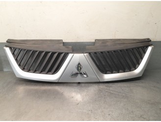 Recambio de rejilla delantera para mitsubishi outlander ii (cw_w) 2.0 di-d (cw8w) referencia OEM IAM 7450A037HA 7450A037HA 