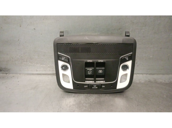 Replacement interior light for Honda HR-V (RU) 1.6 i-DTEC (RU8) OEM IAM reference 39180T0AR010M1
