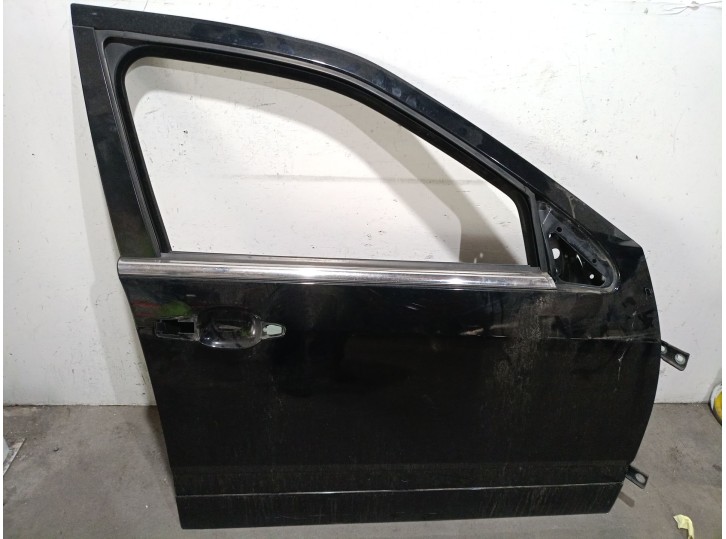 Recambio de puerta delantera derecha para cadillac srx 3.6 awd referencia OEM IAM LY7