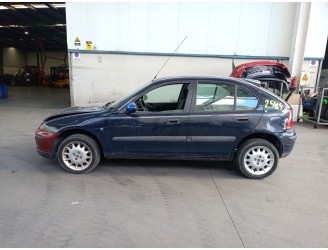 rover 45 i hatchback (rt) del año 2001