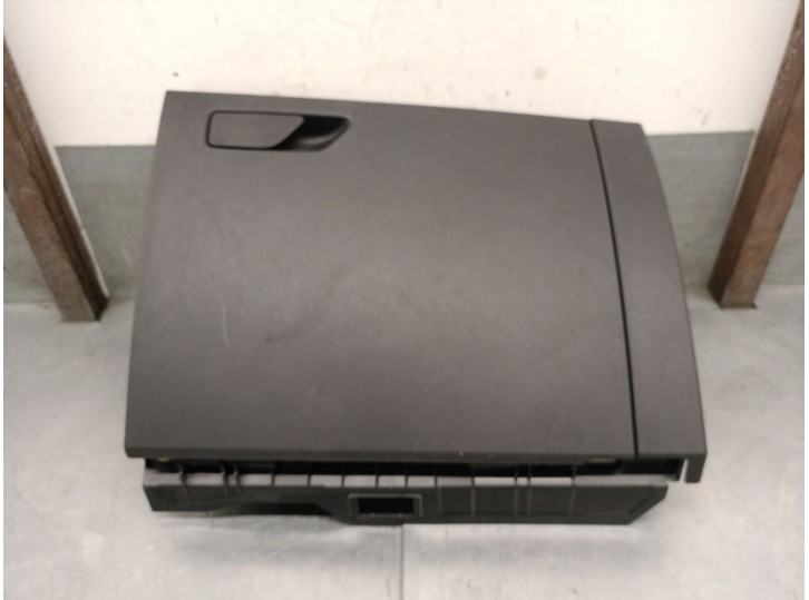 Recambio de guantera para skoda kamiq (nw4) 1.0 tsi referencia OEM IAM 655857097C 655857097A 
