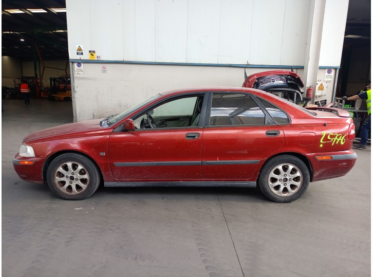 volvo s40 i (644) del año 2001