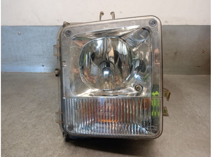 Recambio de faro antiniebla izquierdo para cadillac srx 3.6 awd referencia OEM IAM 15930686 15930686 