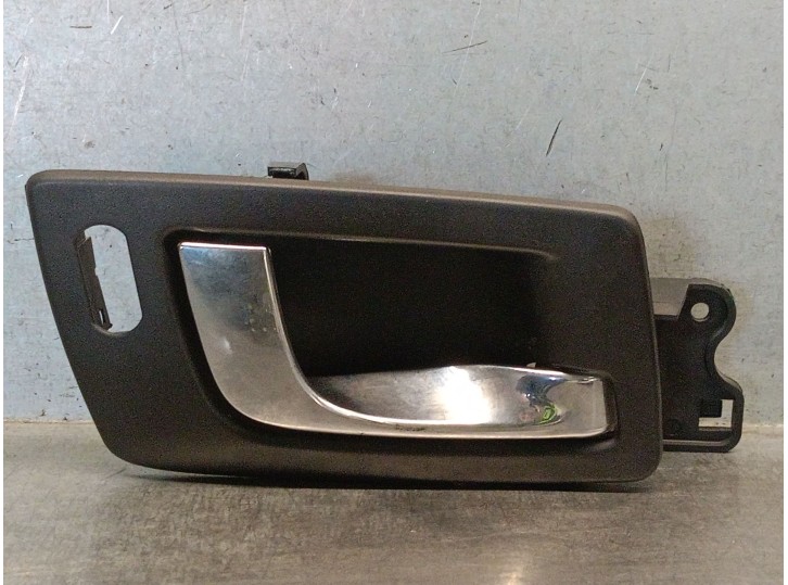 Recambio de maneta interior delantera derecha para cadillac srx 3.6 awd referencia OEM IAM 25707889 25759728 