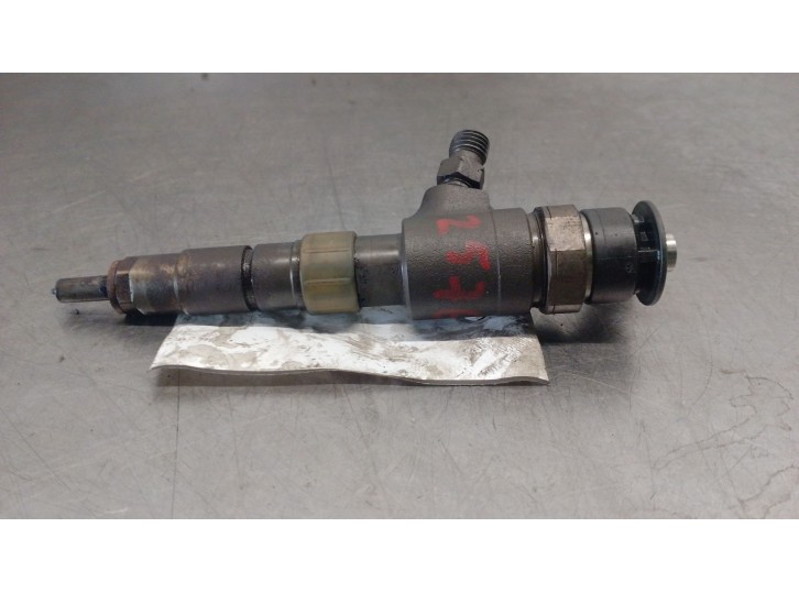 Recambio de inyector para peugeot partner tepee 1.6 hdi 90 referencia OEM IAM 0445110340 0445110340