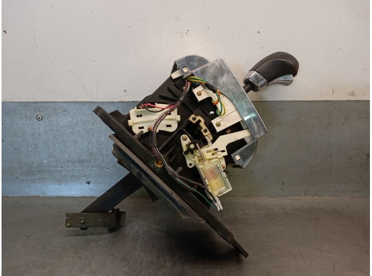 Recambio de palanca cambio para cadillac srx 3.6 awd referencia OEM IAM 15146474 88967343 