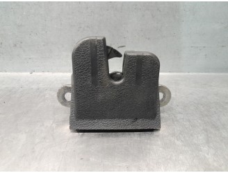 Replacement trunk / tailgate lock for Seat Altea (5P1) 2.0 TDI 16V 4WD OEM IAM reference 5P0827505C 5P0827505D 