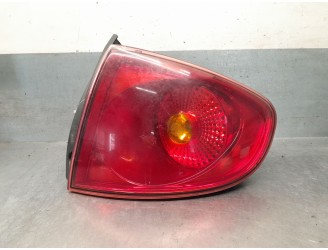 PILOTO TRASERO DERECHO 5P0945096E 5P0945112B 