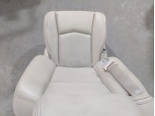 Recambio de asiento delantero derecho para cadillac srx 3.6 awd referencia OEM IAM 88895405 88895405 