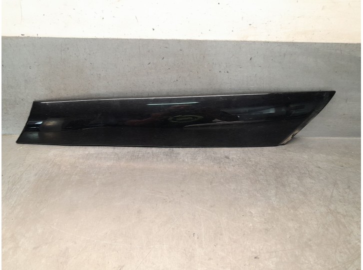 Second-hand front trims for Mini Mini (R56) Cooper OEM IAM reference 51137146098 51137272584