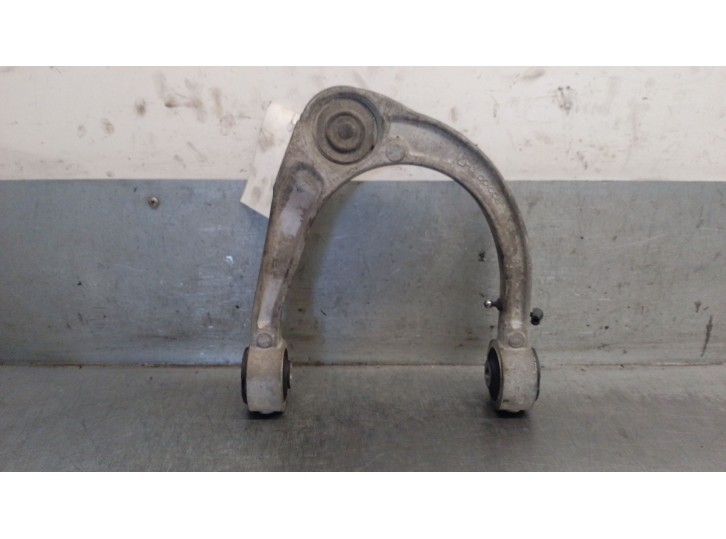 Recambio de brazo suspension superior delantero izquierdo para cadillac srx 3.6 awd referencia OEM IAM LH3001008 