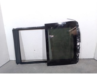 Replacement electric sunroof for Mercedes-Benz GLE (V167) GLE 300 d EQ Boost 4-Matic (167.119, 167.109) OEM IAM reference A1677