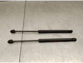 Replacement hood strut for Infiniti Q50 50 D OEM IAM reference 654701MA0A 654701MA0A 