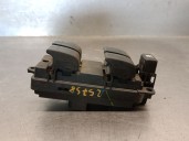 Replacement front left window regulator switch for Mazda 3 Sedan (BK) 2.0 (BKEP) OEM IAM reference BS3E66350A BS3E66350A 