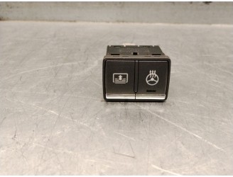 Replacement switch for Infiniti Q70 (Y51) 3.5 Hybrid OEM IAM reference 251B21MA0A 251B21MA0A 