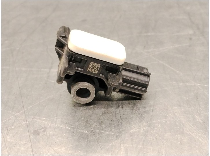 Recambio de sensor impacto para infiniti q70 (y51) 3.5 hybrid referencia OEM IAM 988301EA0A 