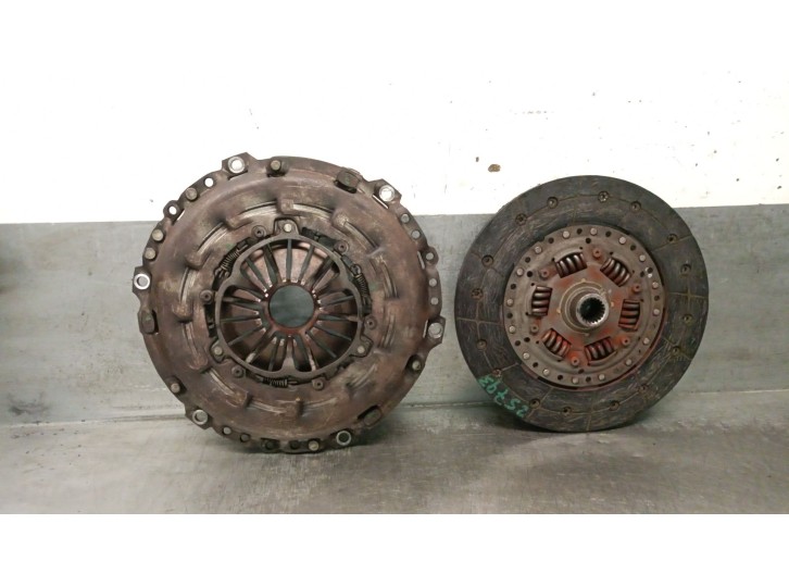 Recambio de kit embrague para mitsubishi asx (ga_w_) 1.6 di-d referencia OEM IAM 9808134880 2300A056 