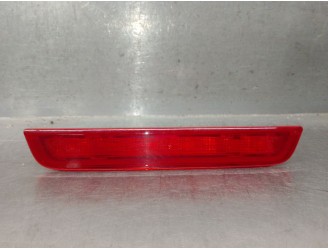 Recambio de luz central de freno para toyota yaris (_p13_) 1.5 hybrid (nhp130_) referencia OEM IAM 815700D152 815700D152 
