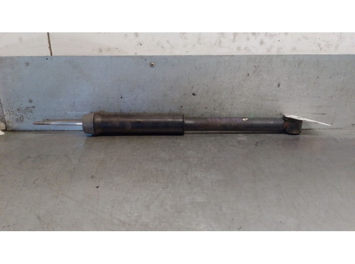 Recambio de amortiguador trasero derecho para nissan juke (f16_) 1.0 referencia OEM IAM 562106PA0 
