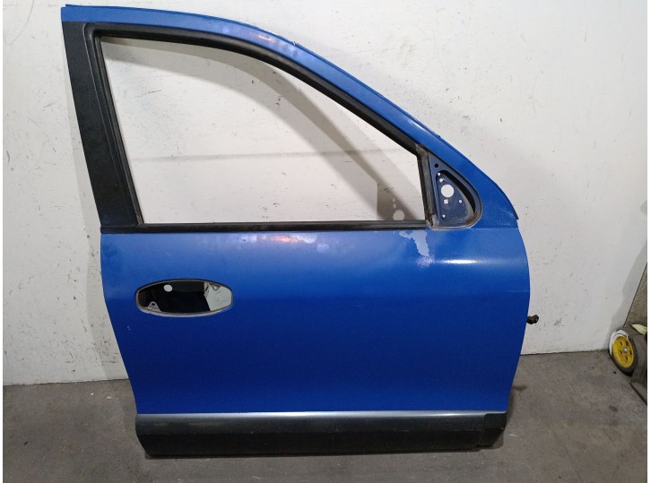 Replacement front right door for Hyundai Santa Fé I (SM) 2.0 CRDi OEM IAM reference D4EA D4EA 