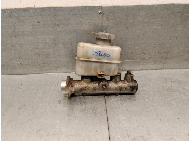 Recambio de bomba freno para hyundai santa fé i (sm) 2.0 crdi referencia OEM IAM D4EA