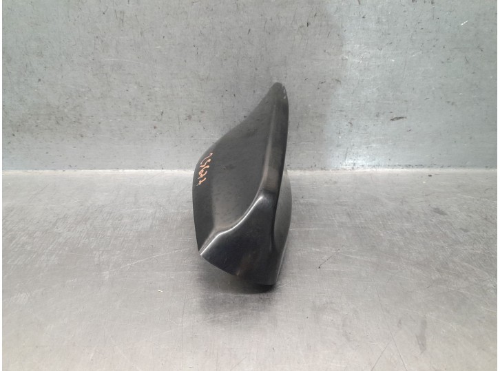 Recambio de antena para land rover discovery v (l462) 2.0 sd4 4x4 referencia OEM IAM GJ3219C089DA LR070771 
