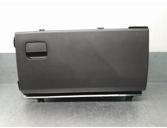 Replacement glove box for Land Rover Discovery V (L462) 2.0 SD4 4x4 OEM IAM reference HY32060K63 LR088835 