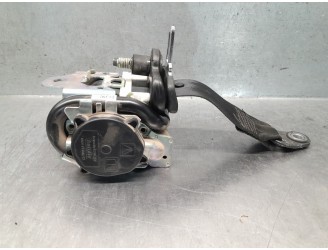 Recambio de cinturon seguridad trasero izquierdo para land rover discovery v (l462) 2.0 sd4 4x4 referencia OEM IAM HY32611B69CC 