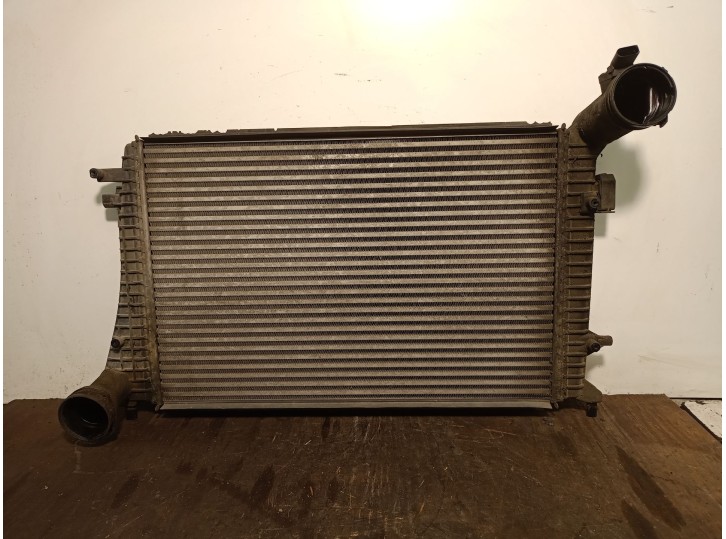 Recambio de intercooler para volkswagen eos (1f7, 1f8) 2.0 tdi referencia OEM IAM 1K0145803R N7089002 