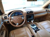 porsche cayenne (9pa) from the year 2004
