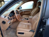 Porsche Cayenne (9PA) from the year 2004