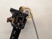 Replacement front left window regulator for Land Rover Discovery V (L462) 2.0 SD4 4x4 OEM IAM reference HY3223201AA LR08321