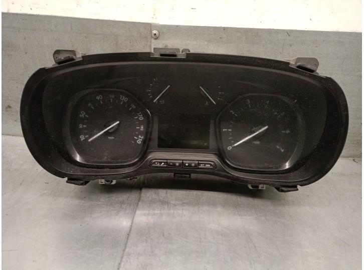 Recambio de cuadro instrumentos para opel vivaro c furgoneta (k0) 2.0 referencia OEM IAM 9831168780 9831168780 