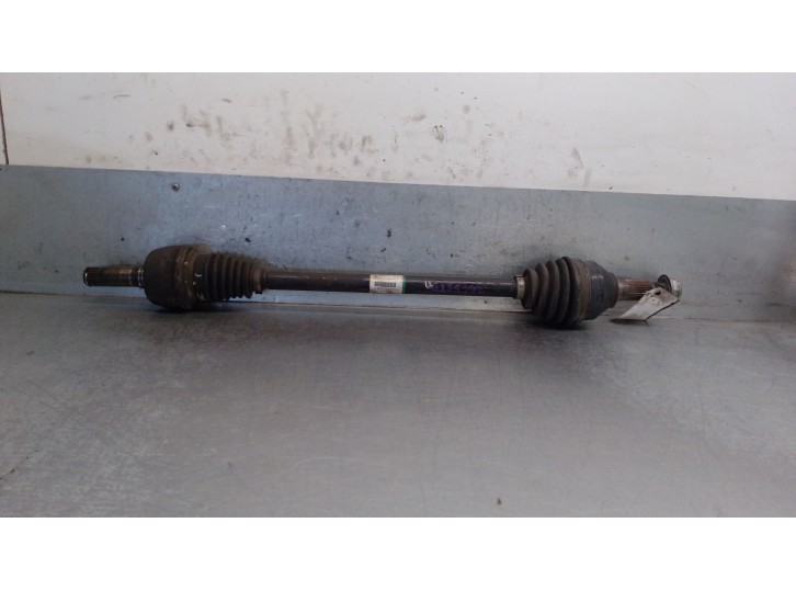Replacement right rear transmission for Cadillac SRX 3.6 AWD OEM IAM reference 25772534 15919079 