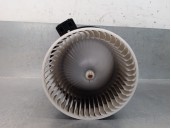 Recambio de motor calefaccion para mazda 3 (bm, bn) 2.2 d referencia OEM IAM HB111D65102 KD4561B10 