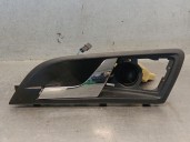 Replacement left front interior door handle for Skoda Superb II (3T4) 2.0 TDI OEM IAM reference 3T0837247 3T0837221 