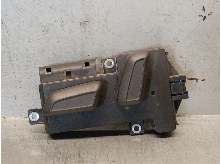 Recambio de mando asiento izquierdo para skoda superb ii (3t4) 2.0 tdi referencia OEM IAM 8K0959747 8K0959747 