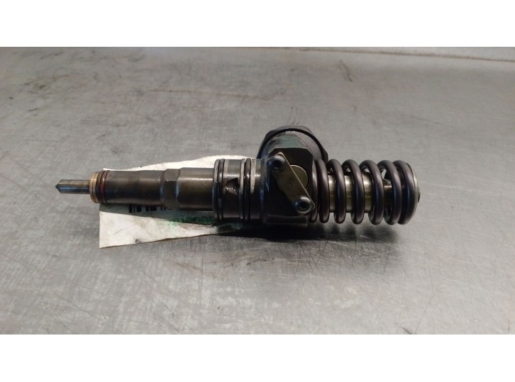 Recambio de inyector para audi a4 b7 (8ec) 1.9 tdi referencia OEM IAM 038130073BP 0414720314