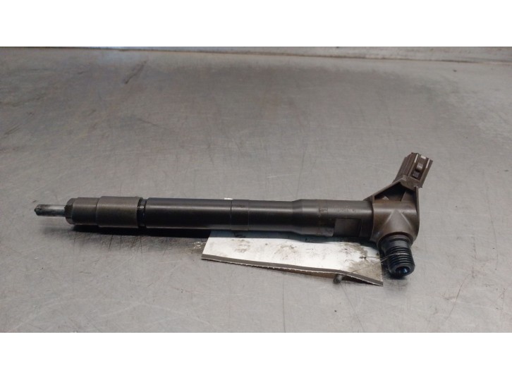 Recambio de inyector para mazda 3 (bm, bn) 2.2 d referencia OEM IAM SH0113H50